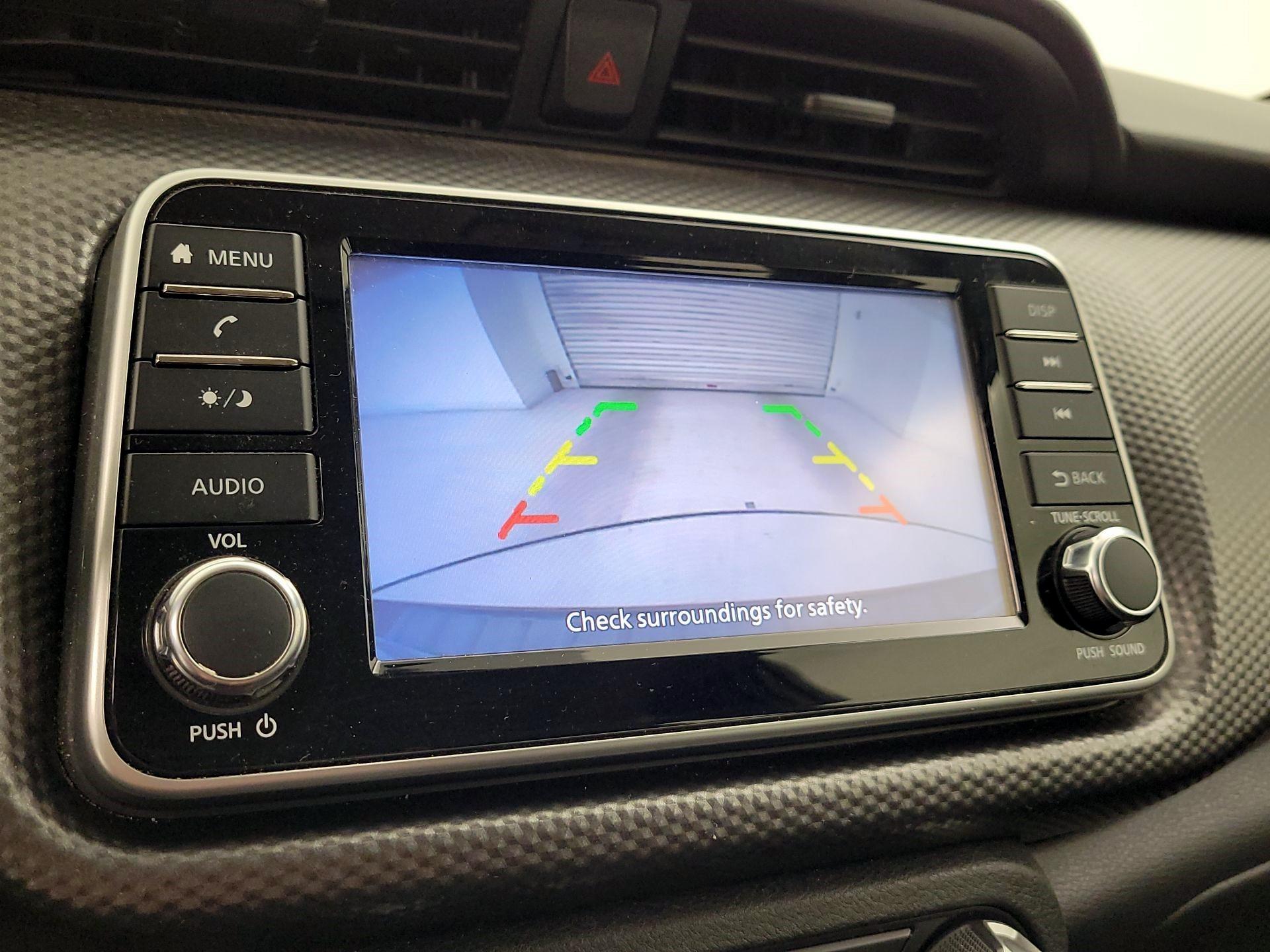 Thumbnail: 2019 Nissan Kicks - 14