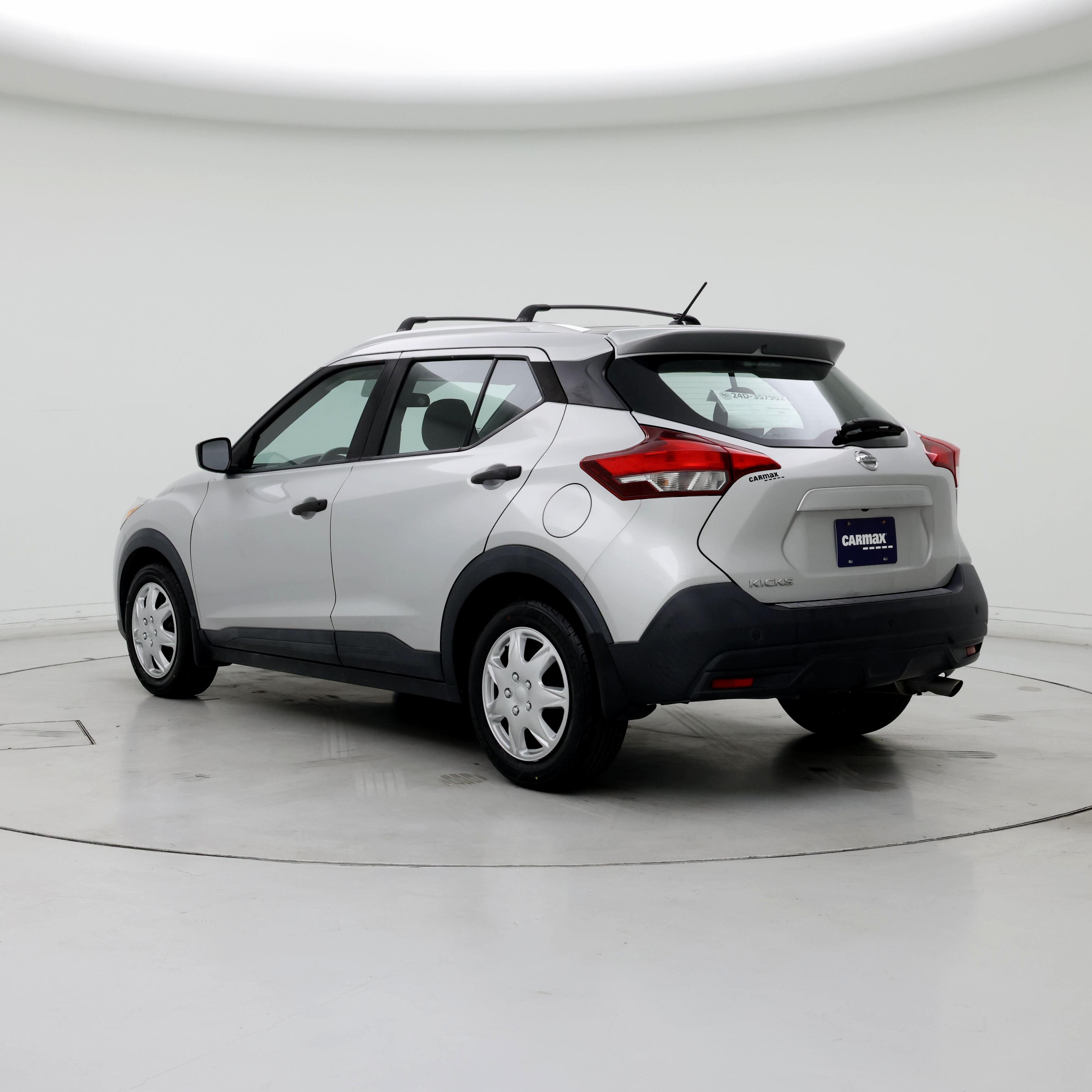 Thumbnail: 2019 Nissan Kicks - 2