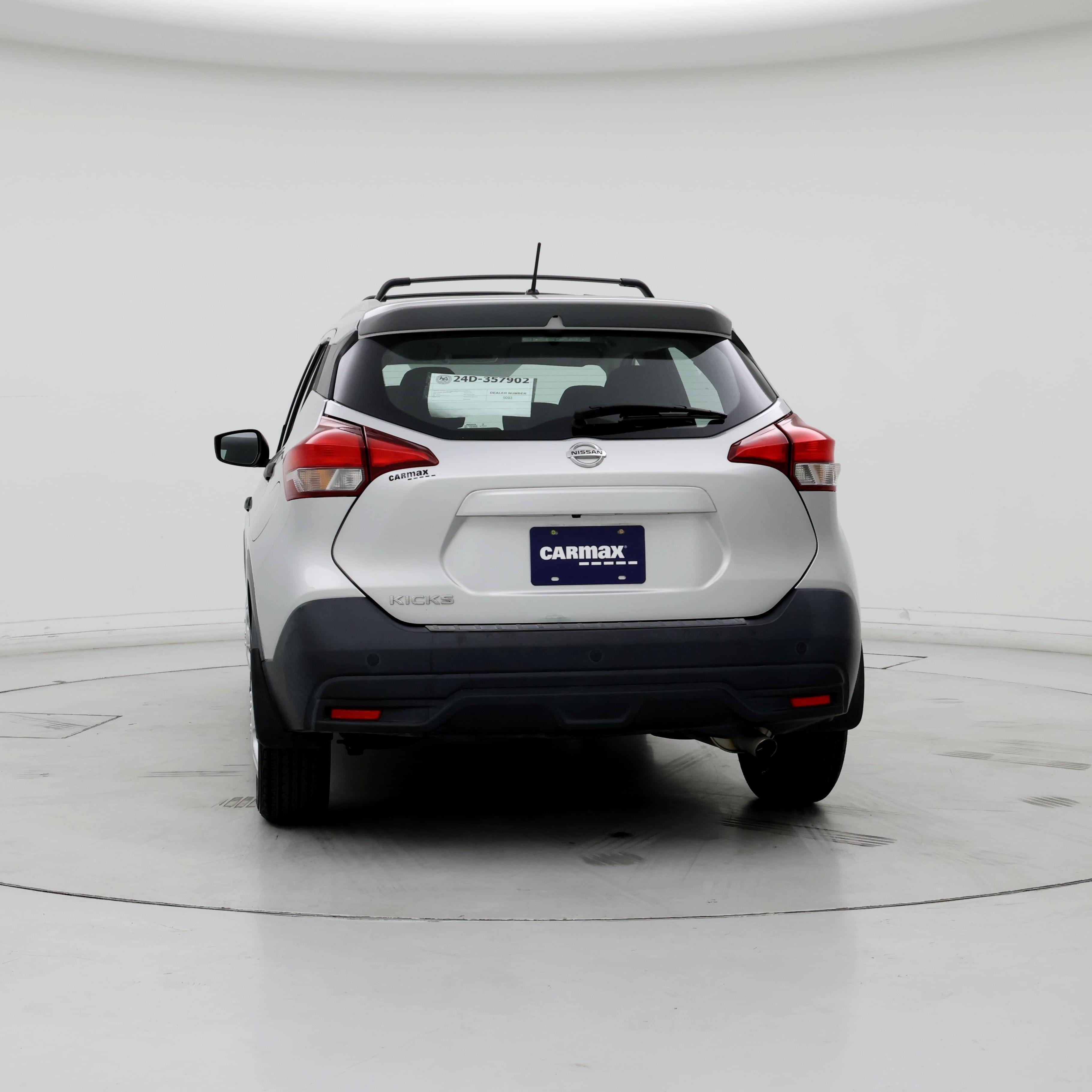 Thumbnail: 2019 Nissan Kicks - 6