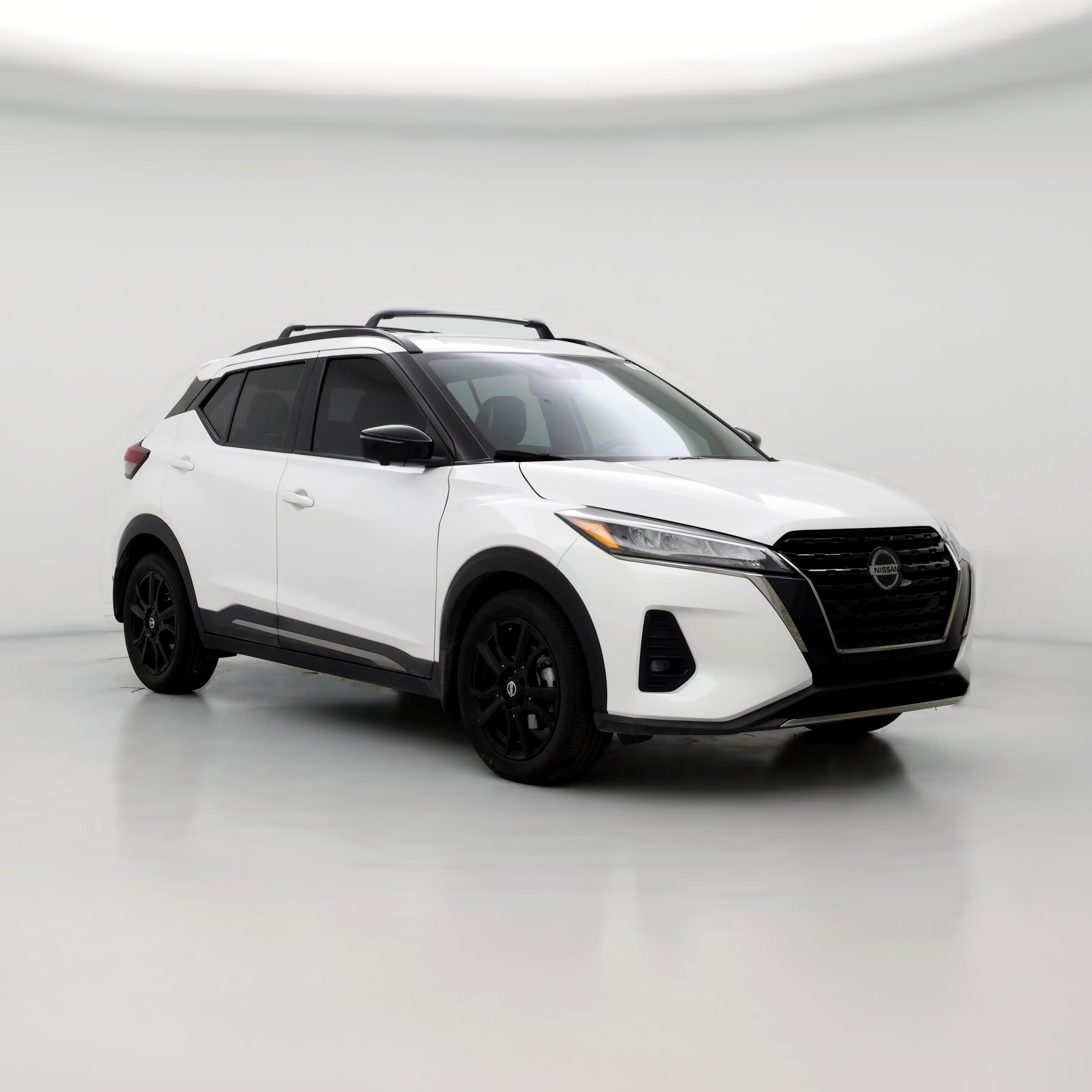 Used Nissan Kicks White Exterior for sale