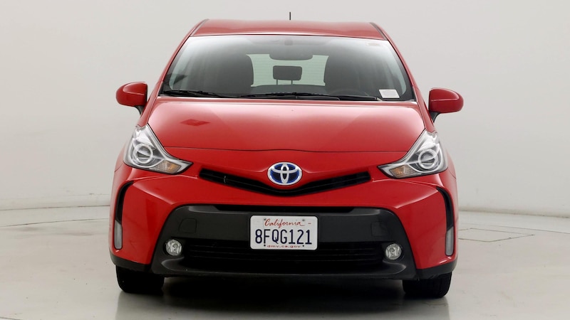 2017 Toyota Prius v Five 5