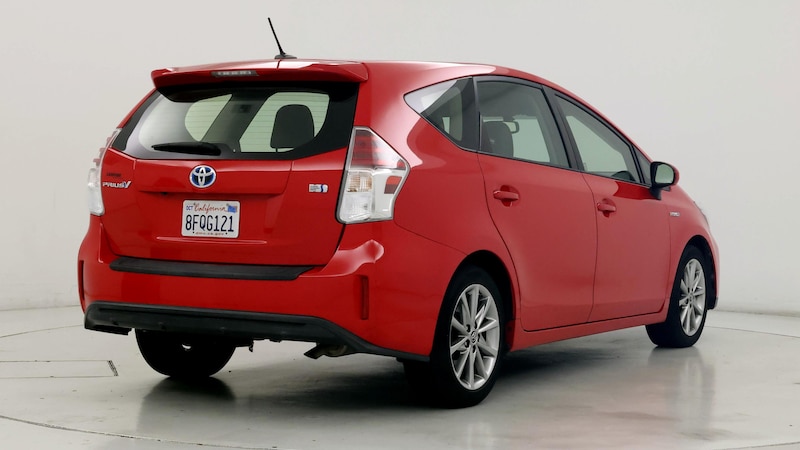 2017 Toyota Prius v Five 8