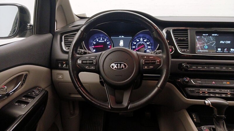 2019 Kia Sedona SX 10