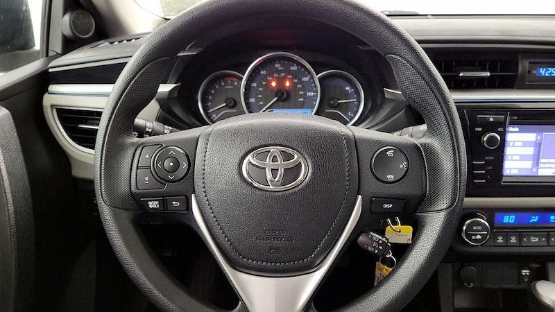 2016 Toyota Corolla LE 10