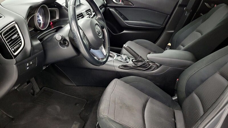 2015 Mazda Mazda3 i Touring 11