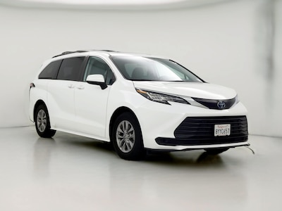 2022 Toyota Sienna LE -
                San Diego, CA