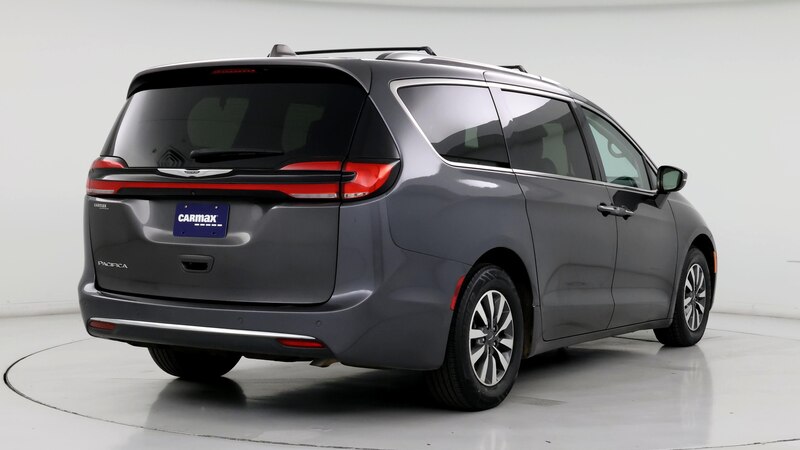 2021 Chrysler Pacifica Touring L 8