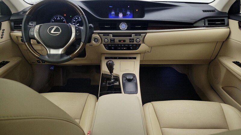 2015 Lexus ES 350 9