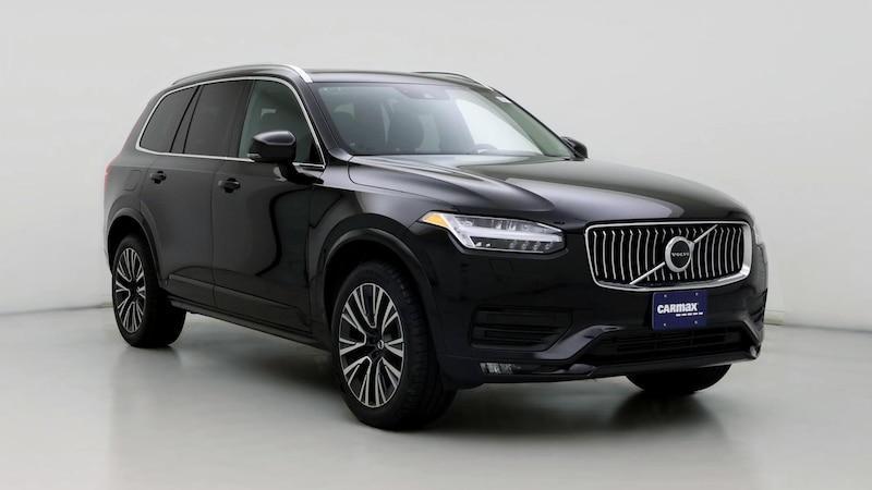 2022 Volvo XC90 T6 Momentum Hero Image