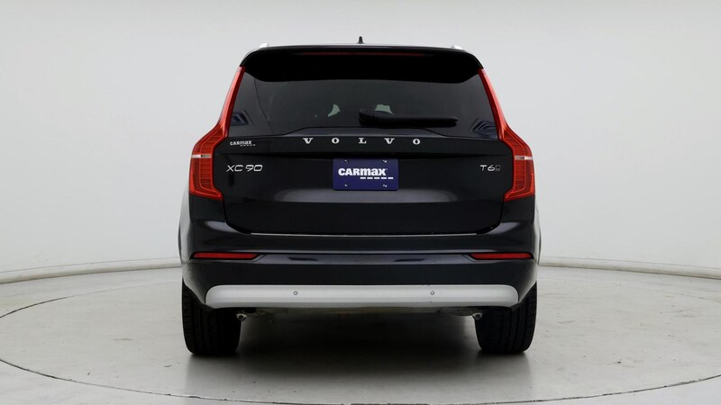 2022 Volvo XC90 T6 Momentum 6