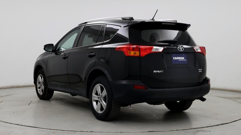 2015 Toyota RAV4 XLE 2