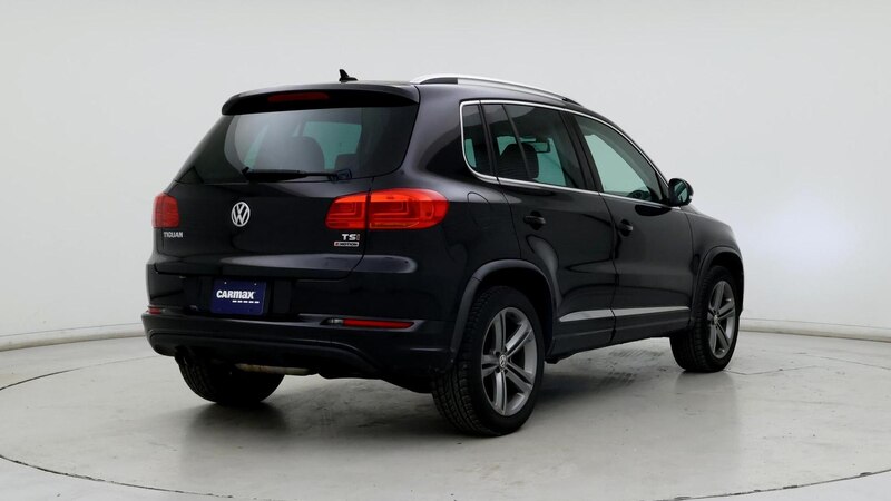 2017 Volkswagen Tiguan Sport 8