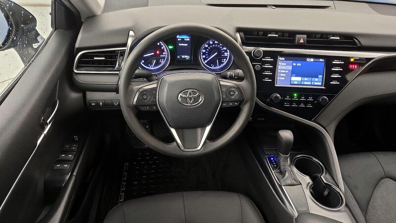 2019 Toyota Camry LE 10