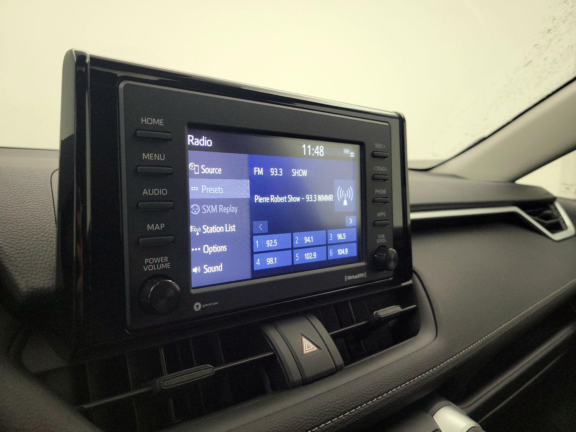 Thumbnail: 2021 Toyota RAV4 - 15