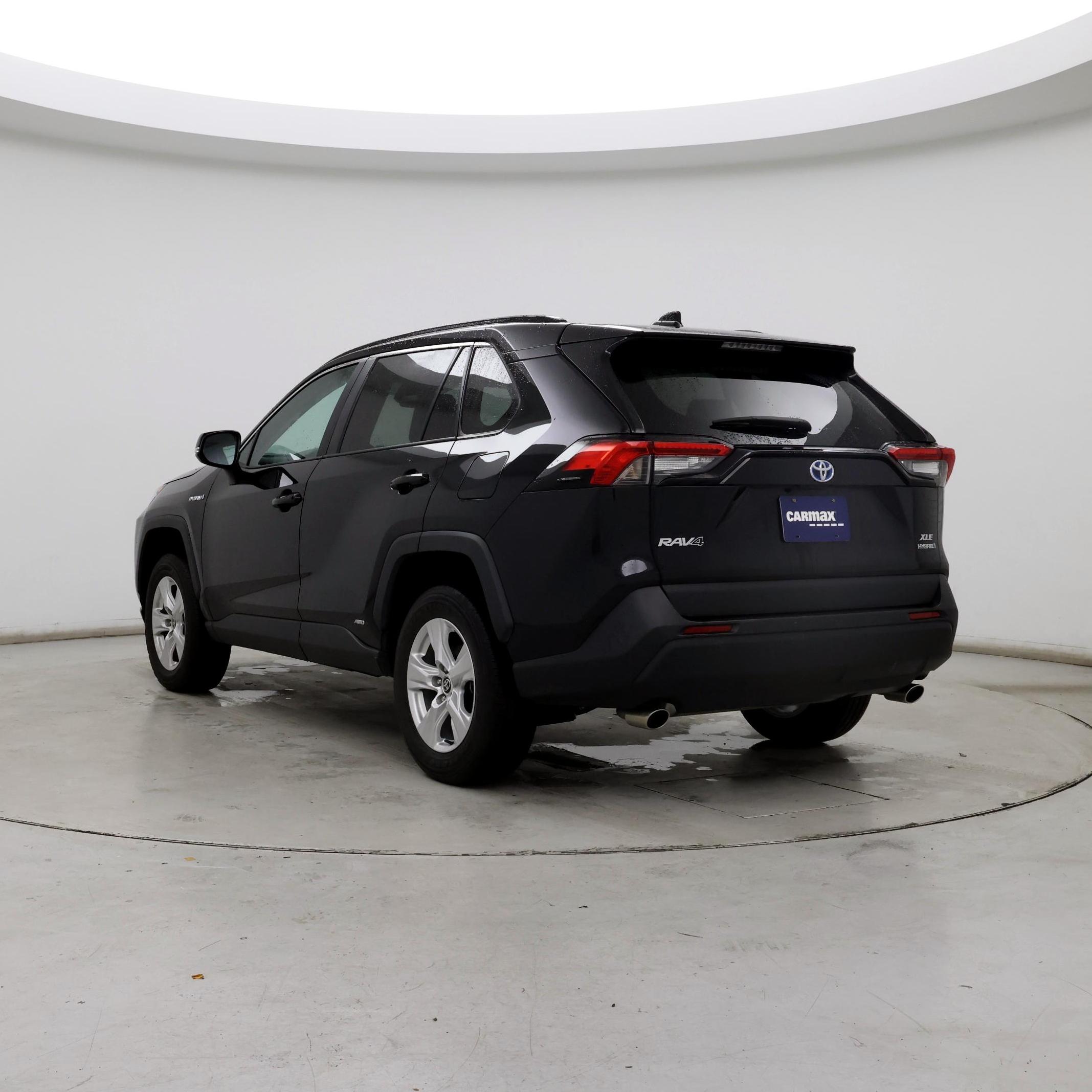 Thumbnail: 2021 Toyota RAV4 - 2