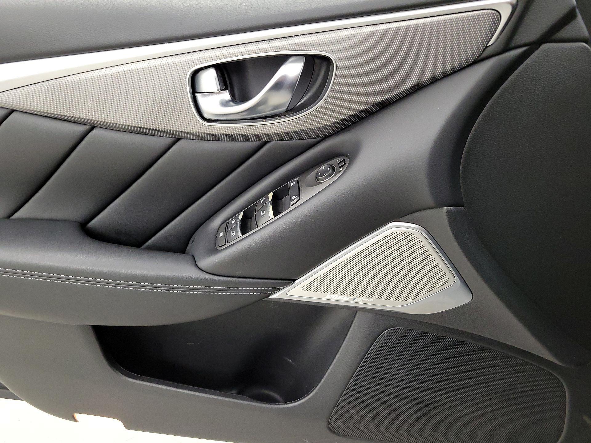 Thumbnail: 2017 INFINITI Q50 - 12