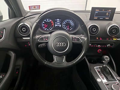 Steering Wheel & Instrument Cluster (On)