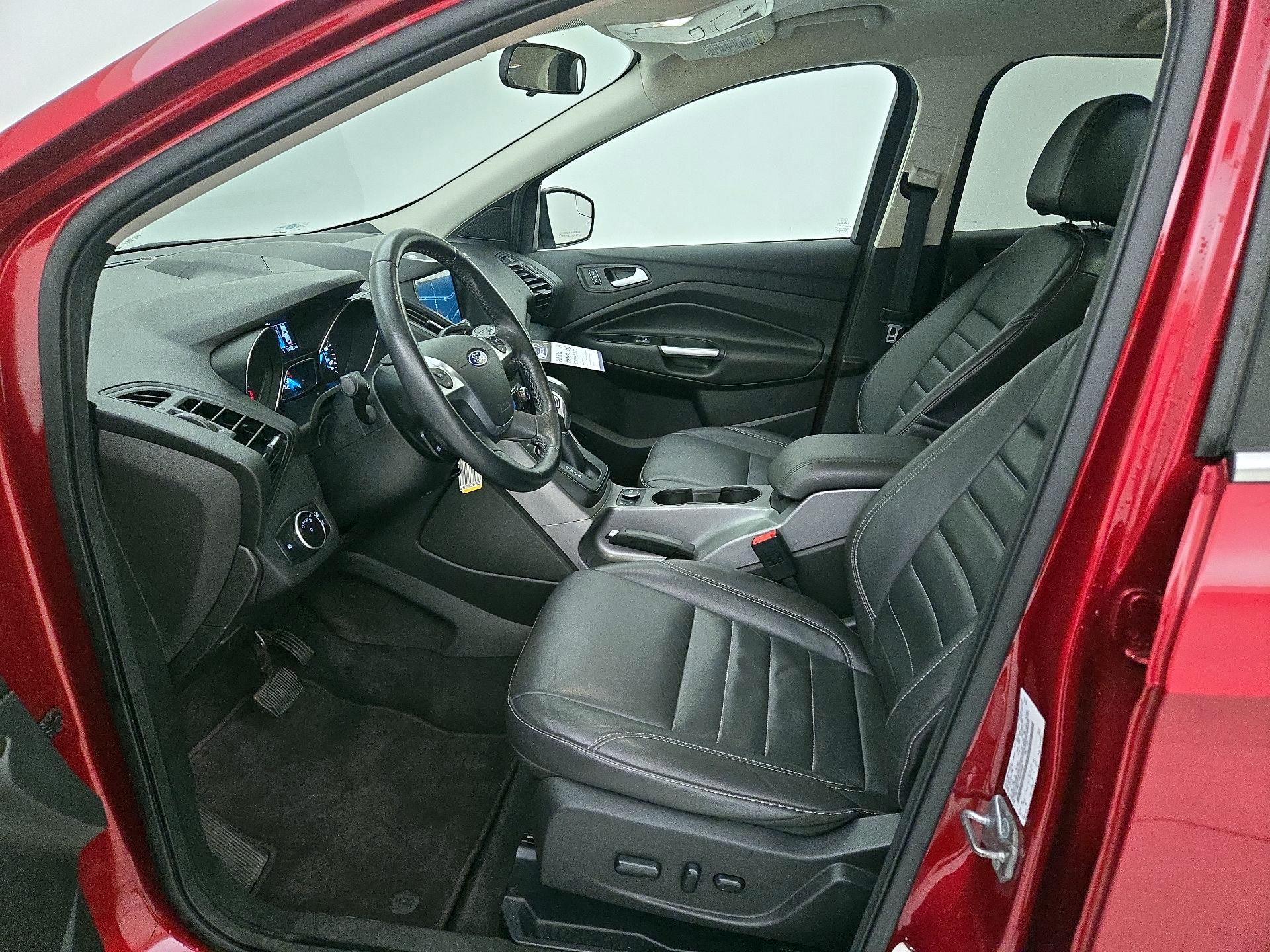 Thumbnail: 2016 Ford Escape - 11