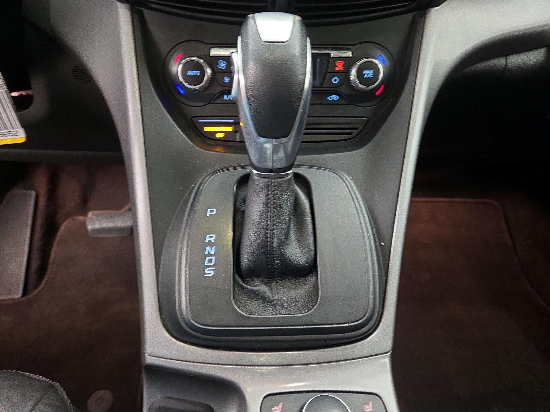 Thumbnail: 2016 Ford Escape - 17