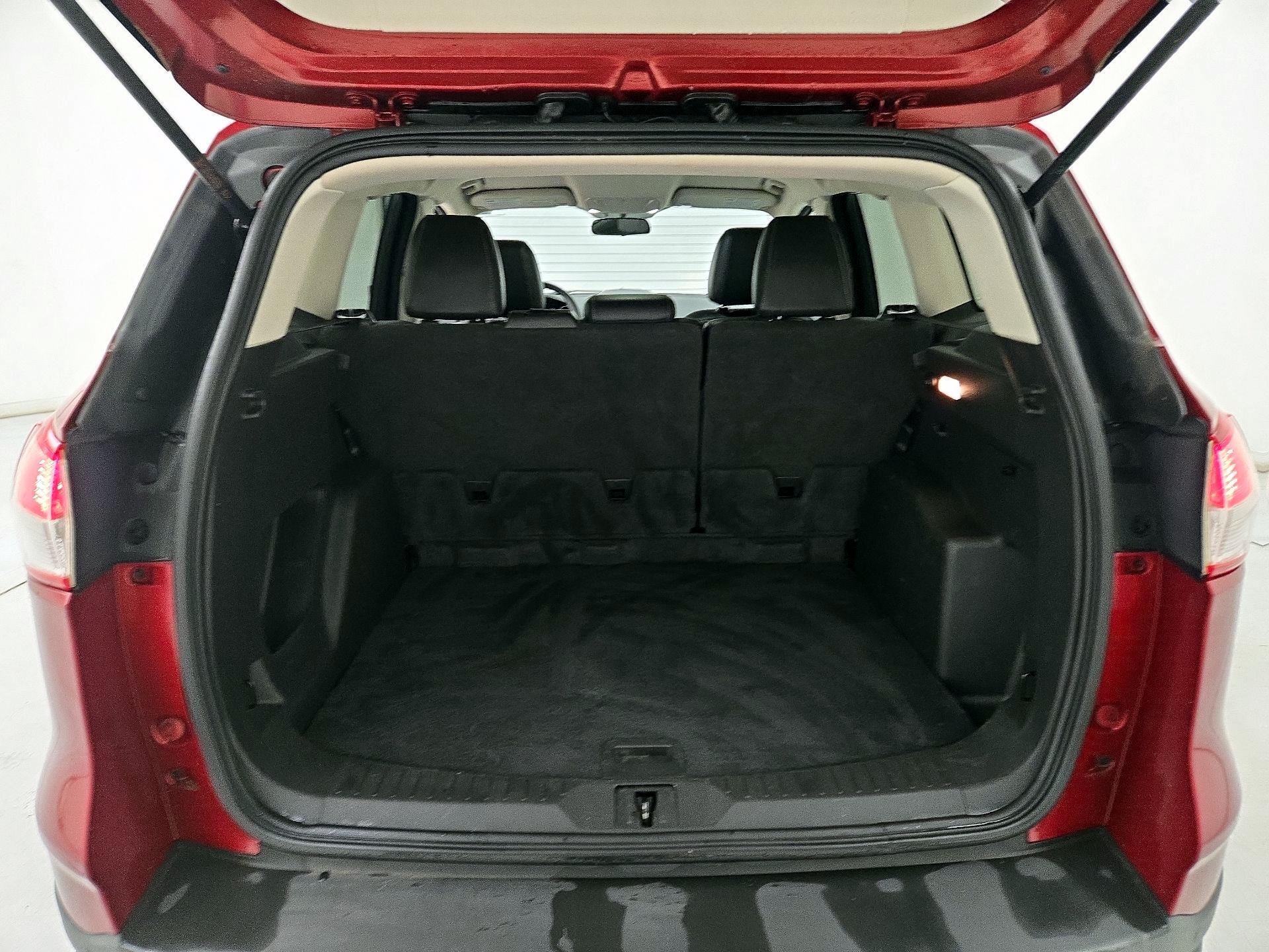 Thumbnail: 2016 Ford Escape - 20