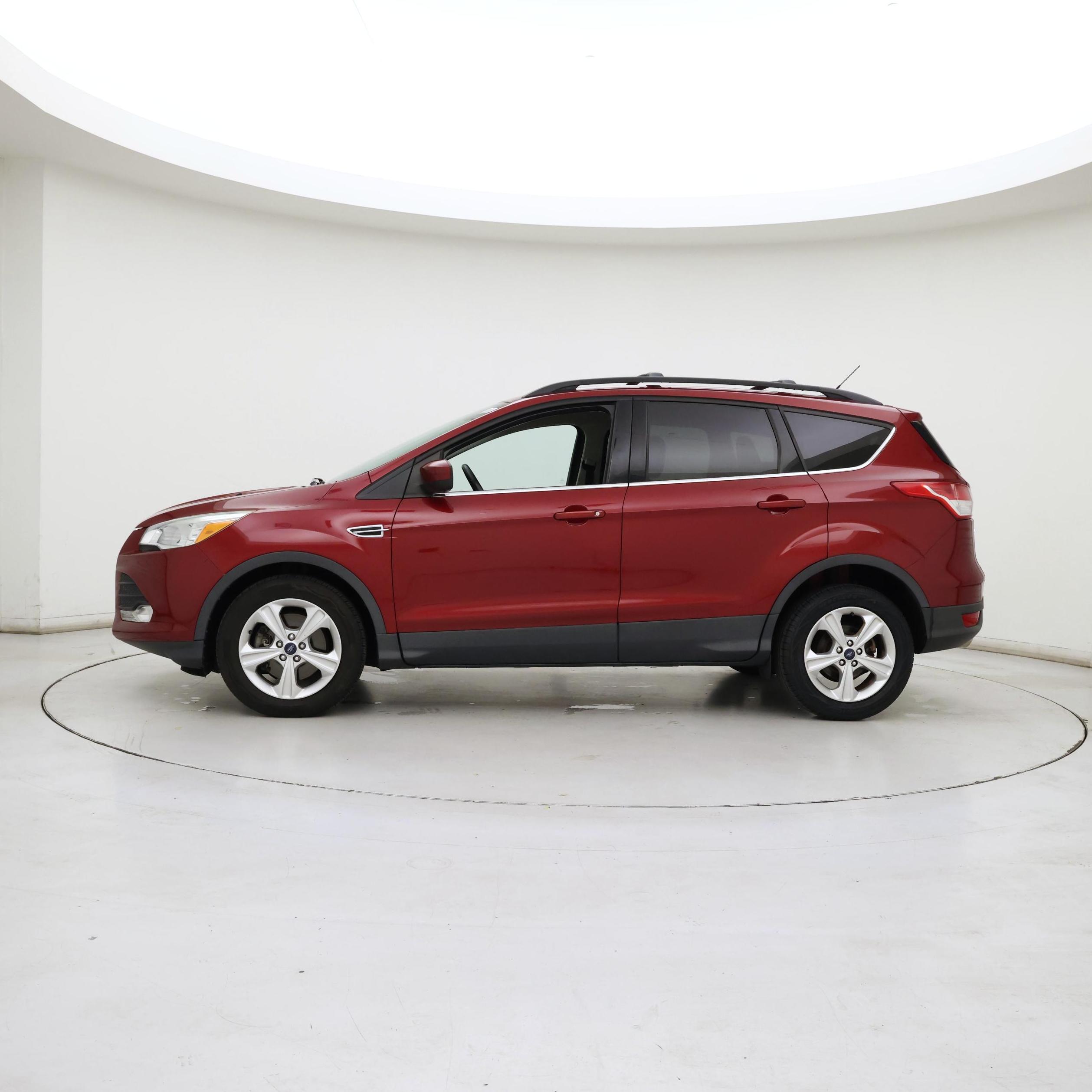 Thumbnail: 2016 Ford Escape - 3