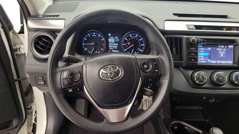 2017 Toyota RAV4 LE 10