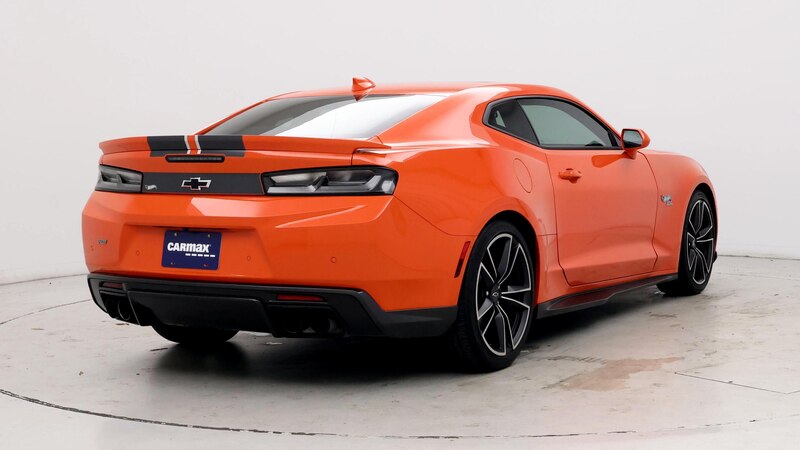 2018 Chevrolet Camaro LT 8