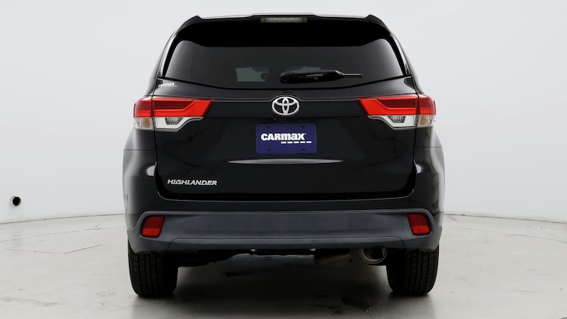 2019 Toyota Highlander LE 6