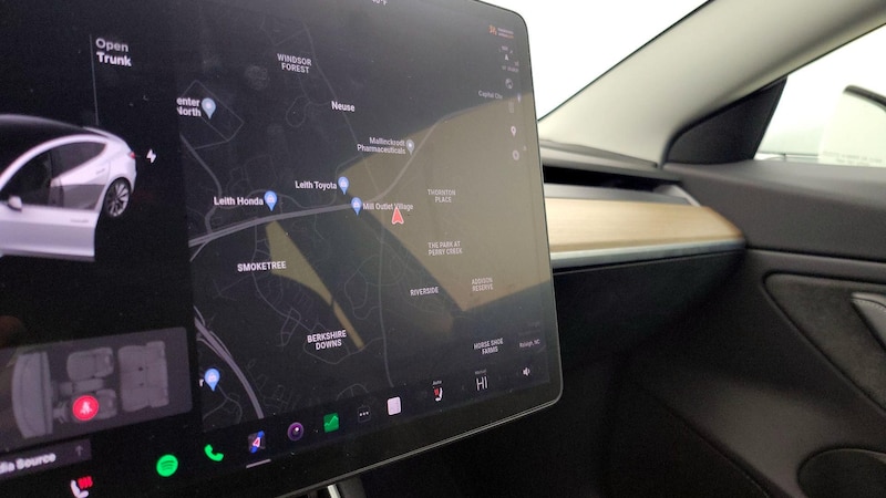 2018 Tesla Model 3 Mid Range 13