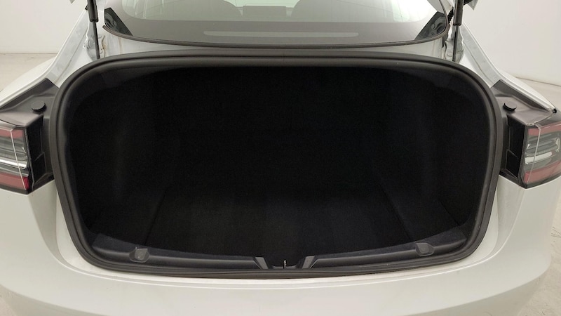2018 Tesla Model 3 Mid Range 21