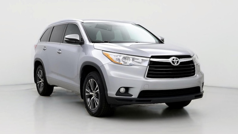 2016 Toyota Highlander XLE Hero Image