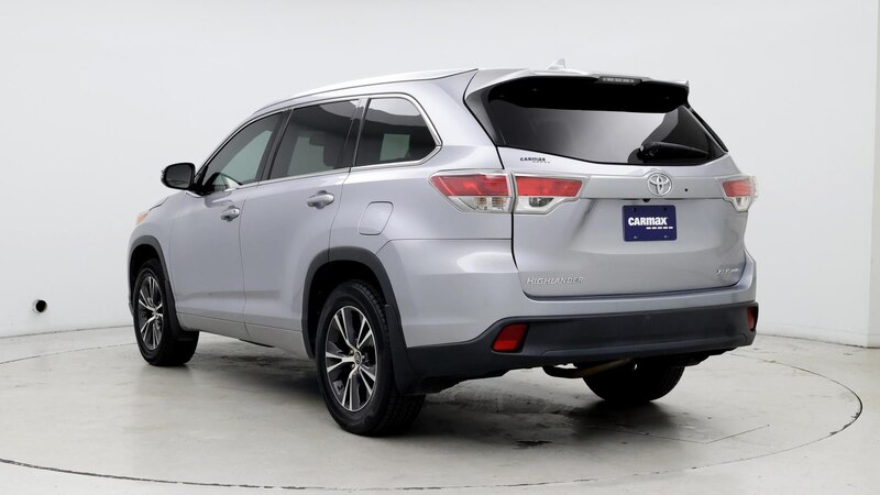 2016 Toyota Highlander XLE 2