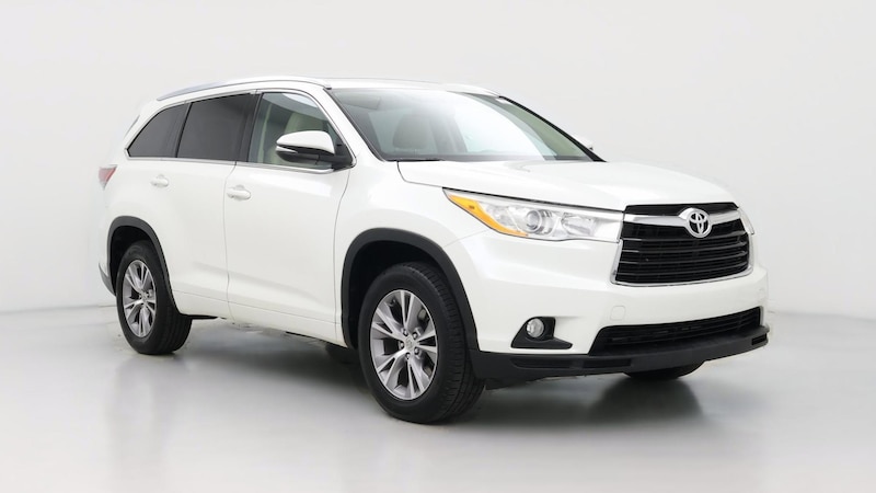 2014 Toyota Highlander XLE Hero Image