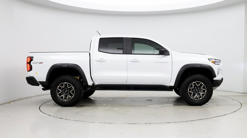 2024 Chevrolet Colorado ZR2 7