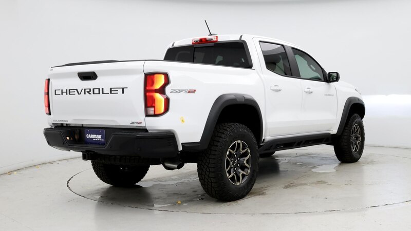 2024 Chevrolet Colorado ZR2 8