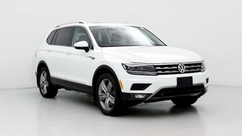 2019 Volkswagen Tiguan SE R-Line Hero Image