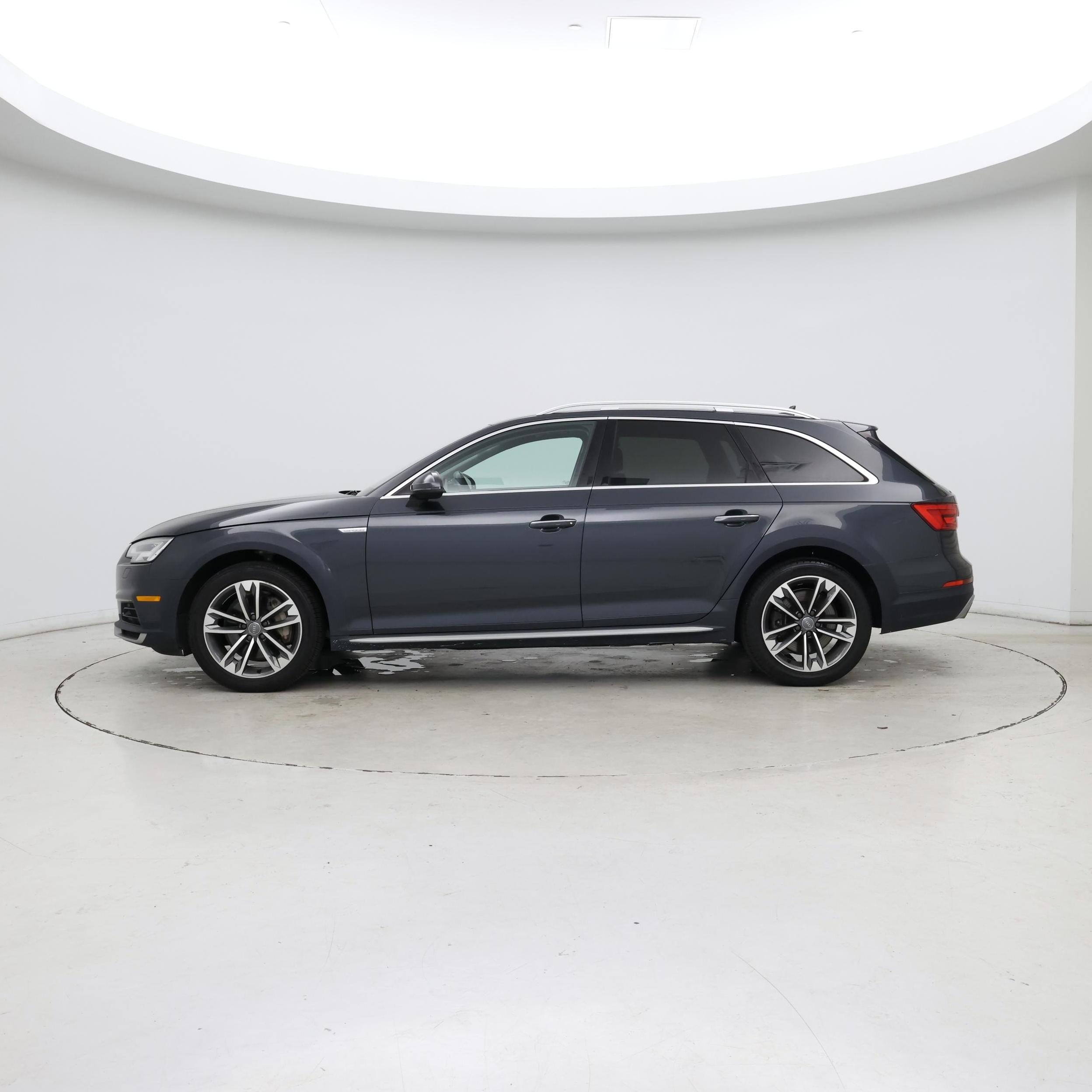 Thumbnail: 2017 Audi Allroad - 3