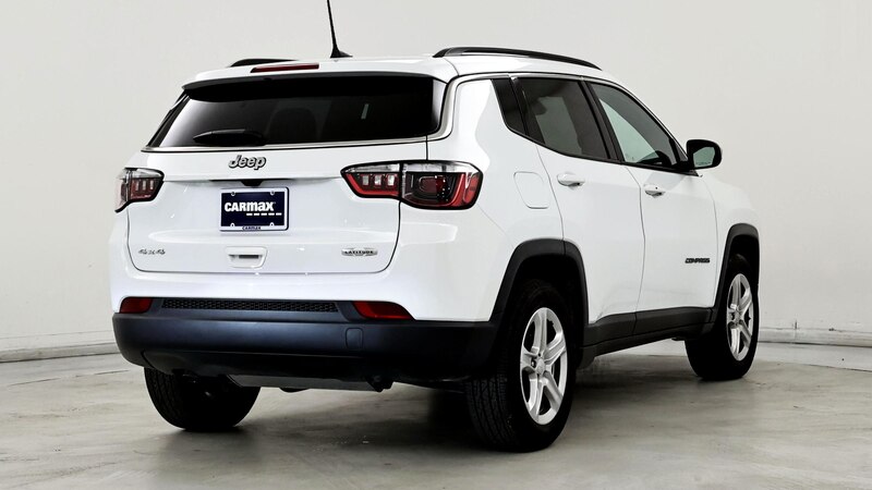 2023 Jeep Compass Latitude 8