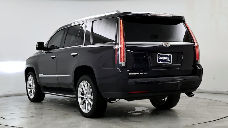 2018 Cadillac Escalade Luxury 2