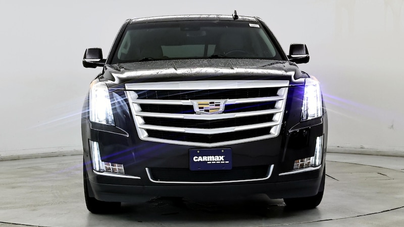 2018 Cadillac Escalade Luxury 5