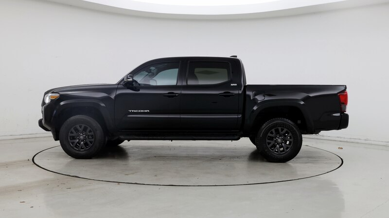 2022 Toyota Tacoma SR5 3