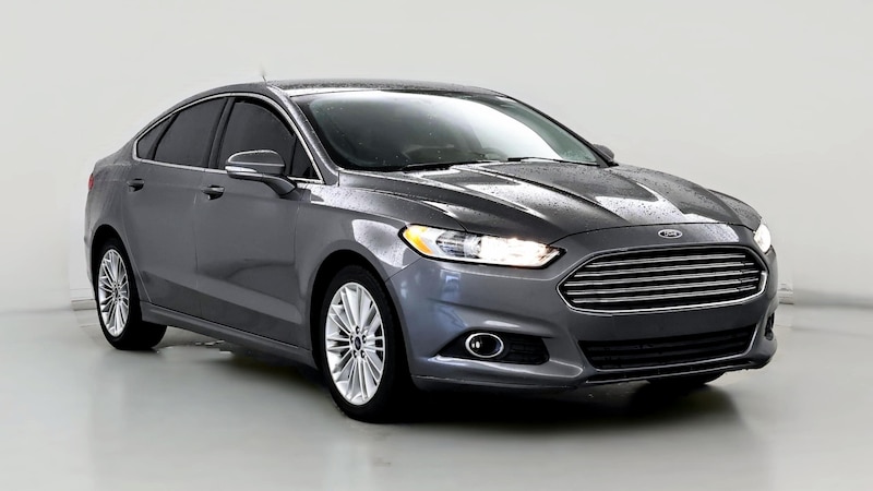 2014 Ford Fusion SE Hero Image