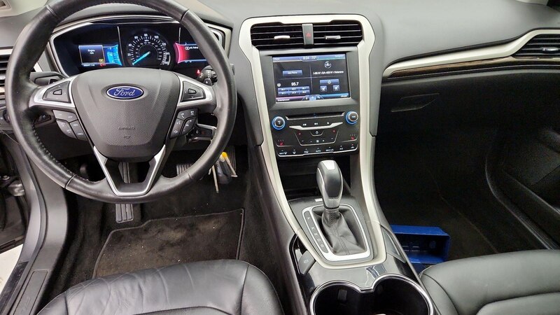 2014 Ford Fusion SE 9