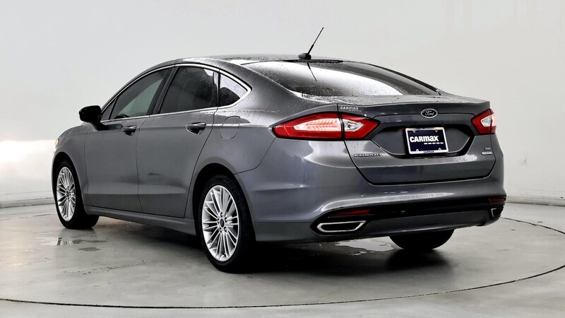 2014 Ford Fusion SE 2