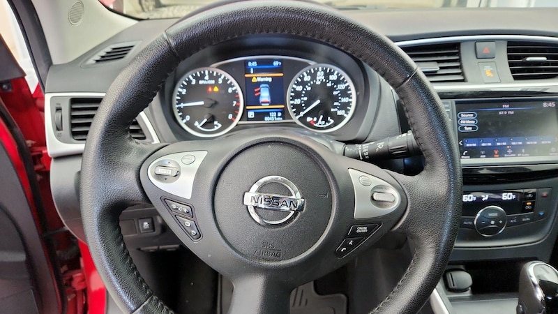 2019 Nissan Sentra SV 10