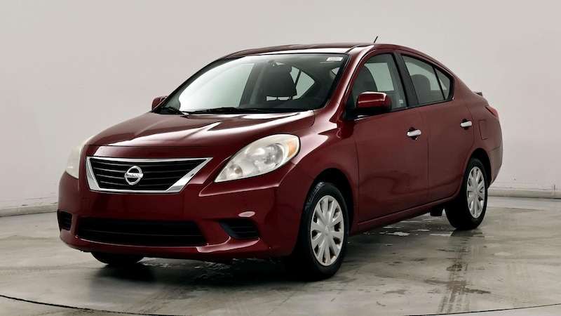 2013 Nissan Versa SV 4