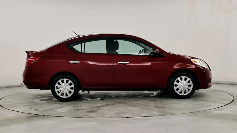 2013 Nissan Versa SV 7