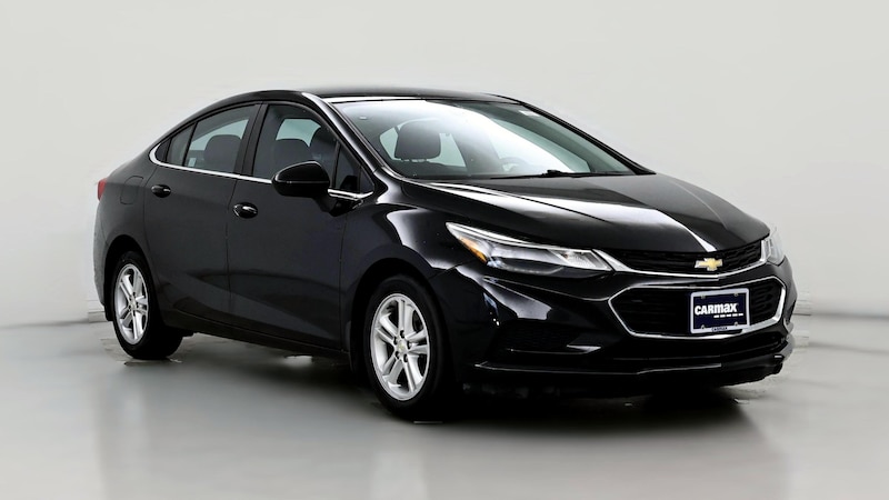 2017 Chevrolet Cruze LT Hero Image