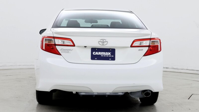 2014 Toyota Camry SE 6