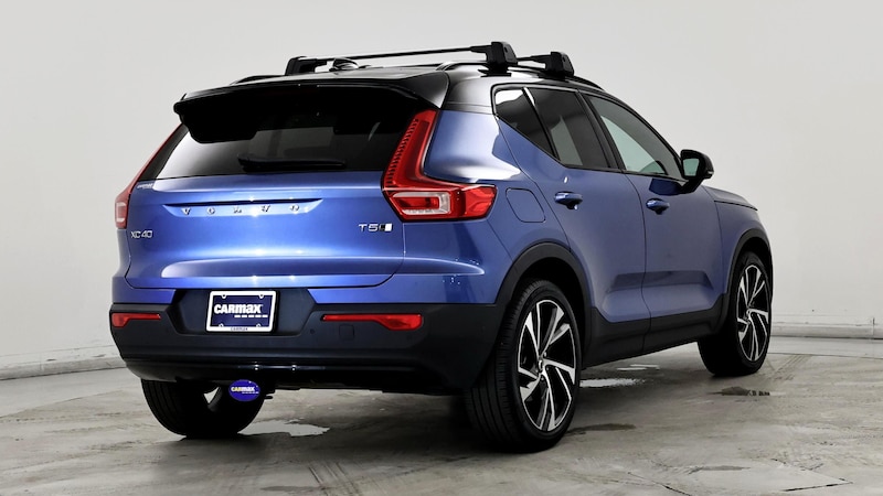 2021 Volvo XC40 T5 R-Design 8